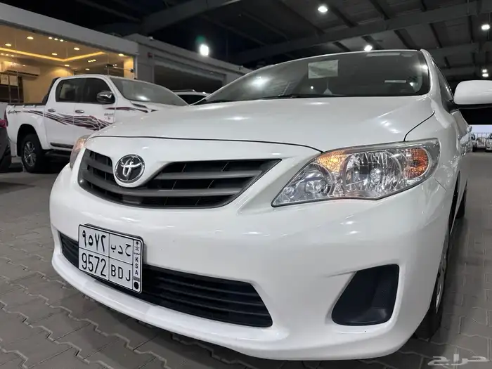 تويوتا كورولا 2013 أوتوماتيك ( مخزنه ) 5