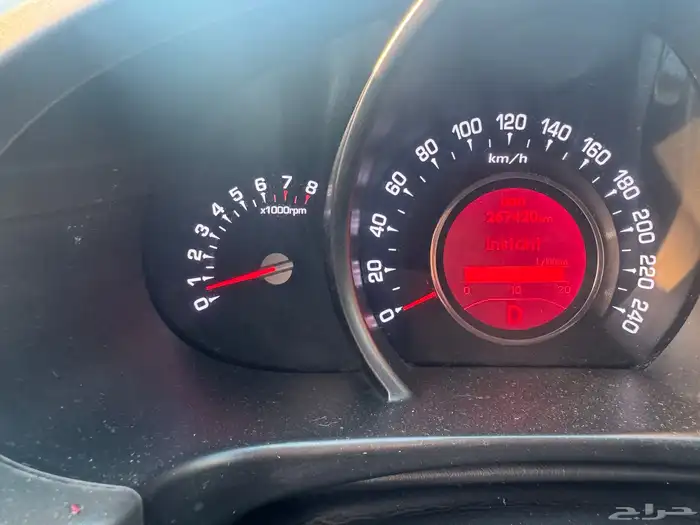 كيا سبورتاج 2012 23