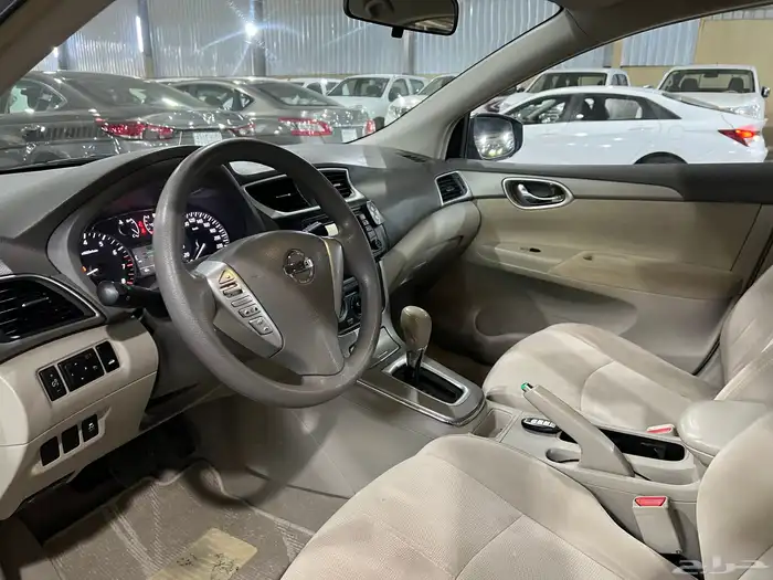 سنترا 2019 فل كامل نظيف لدى قمة الاطلال 36