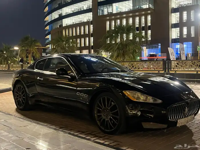 مازراتي قراند توريزمو اس 4.7 المكينة الحمراء مصدومة 29