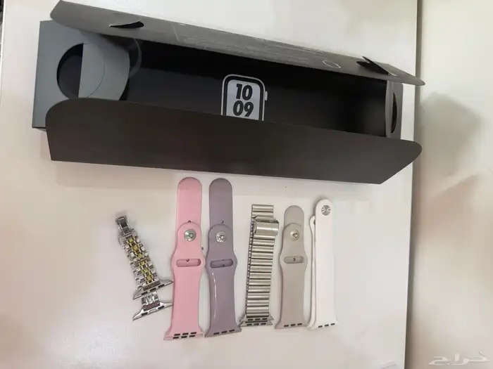 ساعة ابل ES الرياضيه 4