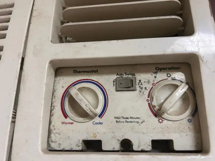 مكيف شباك تبريد ممتاز محتاج غسيل فقط 1