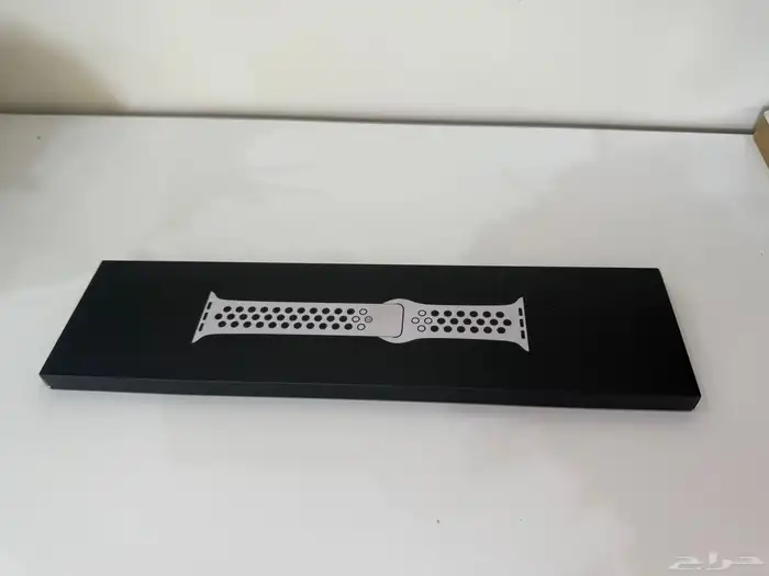 ساعة ابل ES الرياضيه 10