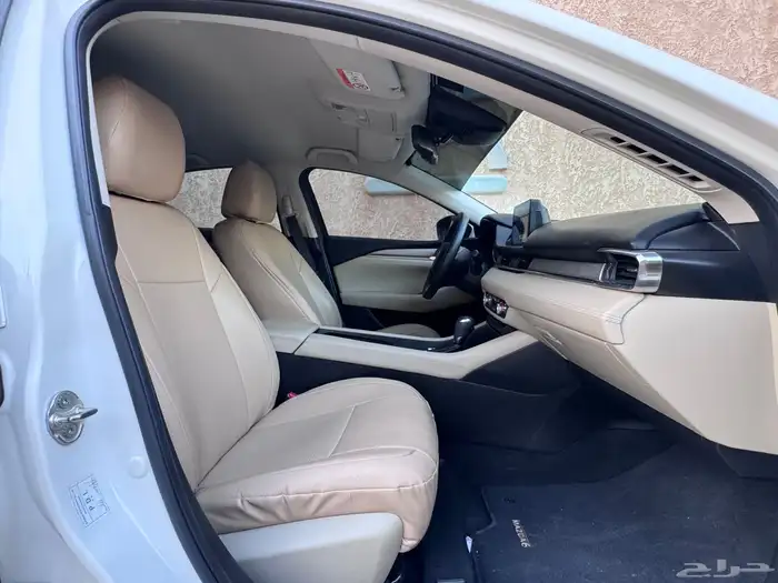 مازدا 6 2023 17