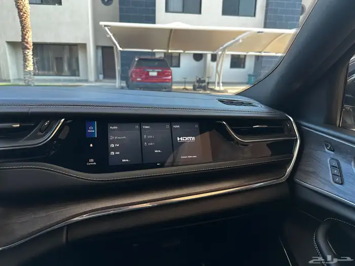 For sale  Jeep Grand Cherokee Overland 6