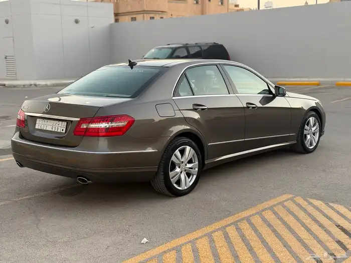 مرسيدس E300 مالك اول جفالي 3