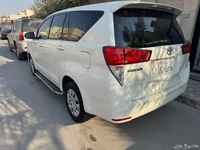 تويوتا أنو ا ممشى قليل جدا 21