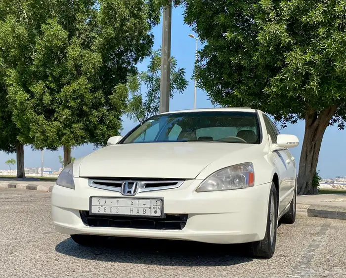 هوندا اكورد 2005 2