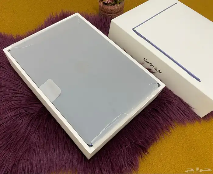ماك بوك اير M2 نفس الجديد ضمان STC 4