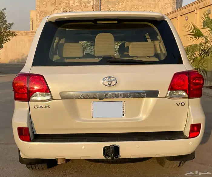 لاند كروزر GXR سعودي 2014 12