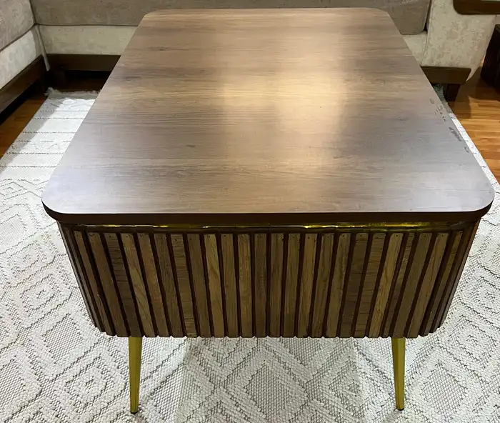 طاولة كبيره  طاولات خدمة 1