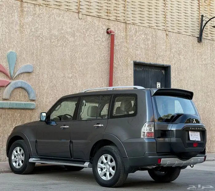 ميتسوبيشي باجيرو موديل 2020 9
