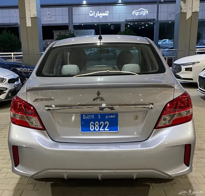ميتسوبيشي اتراج الموديل 2022 نظيفة ممشي قليل علي الفحص 10