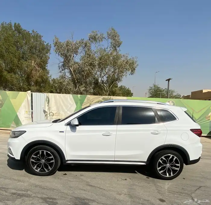 ام جي RX5 2018 3