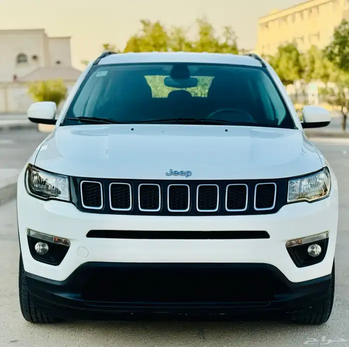 شروكي كومباس ((2019))بحاله ممتازه 0