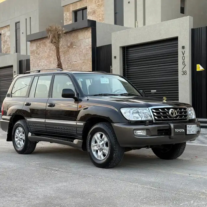 لاندكروزر 2005 فل مواصفات قير عايدي 7