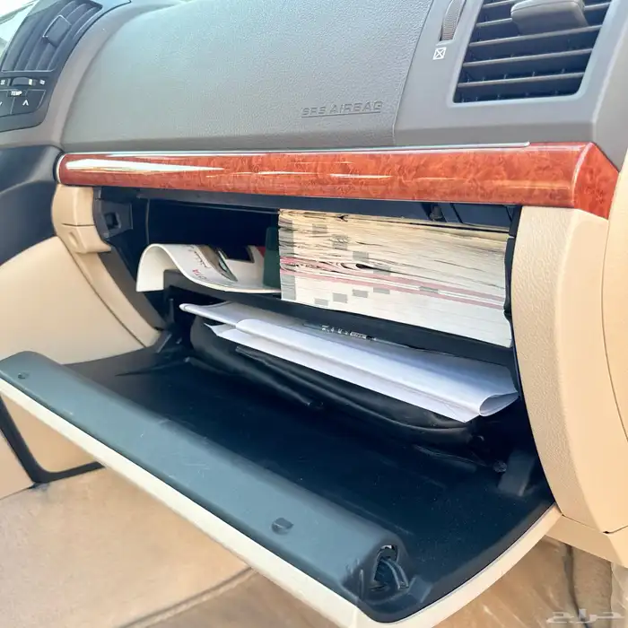 لاندكروزر 2015 فل كامل مخزن 21