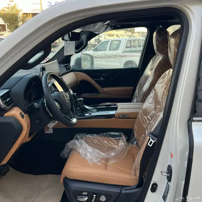لكزس LX600 بي بي 2025 5