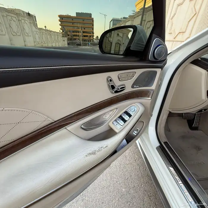 مرسيدس S63 2015 10