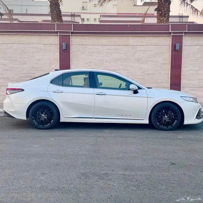 تويوتا كامري 2023 للبيع بسعر جميل 6