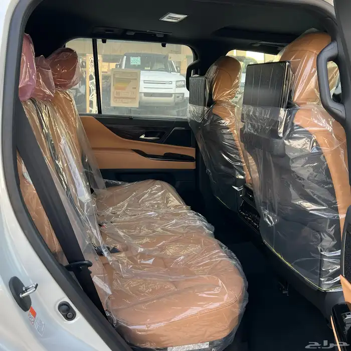 لكزس LX600 بي بي 2025 6