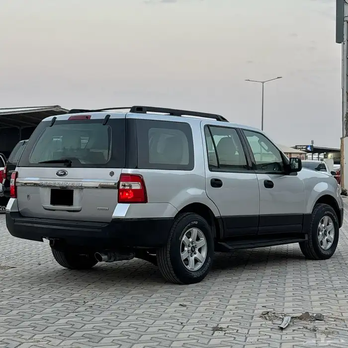 فورد اكسبديشن 2016 قصير بدون دبل سعودي 6