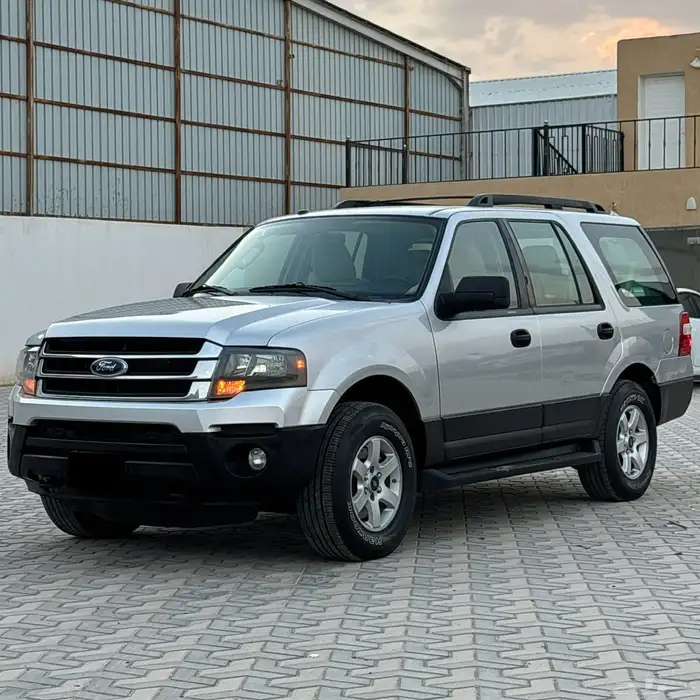 فورد اكسبديشن 2016 قصير بدون دبل سعودي 2