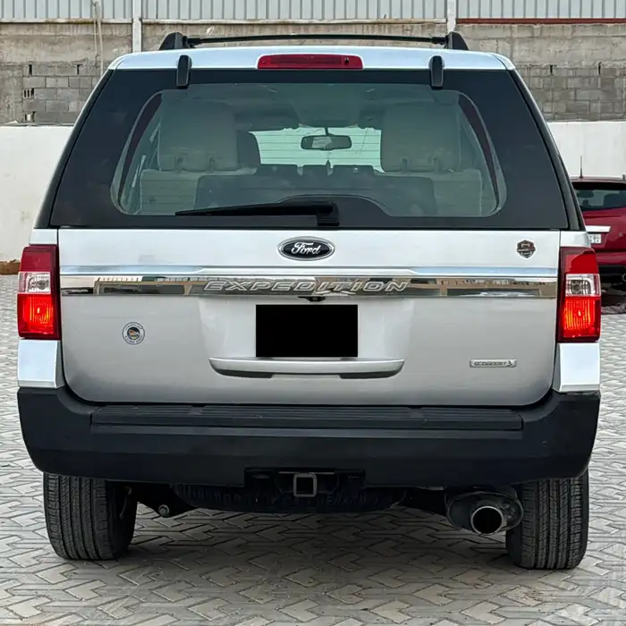 فورد اكسبديشن 2016 قصير بدون دبل سعودي 5