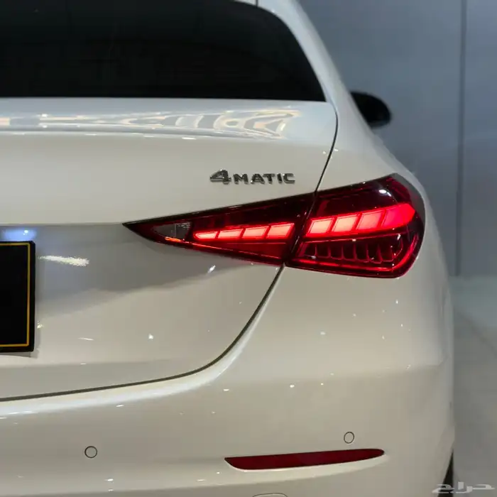 مرسيدس C300 2024 (( بحالة ممتازة )) 30