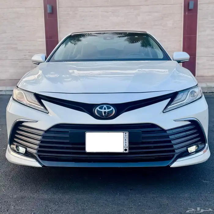 تويوتا كامري 2023 للبيع بسعر جميل 1