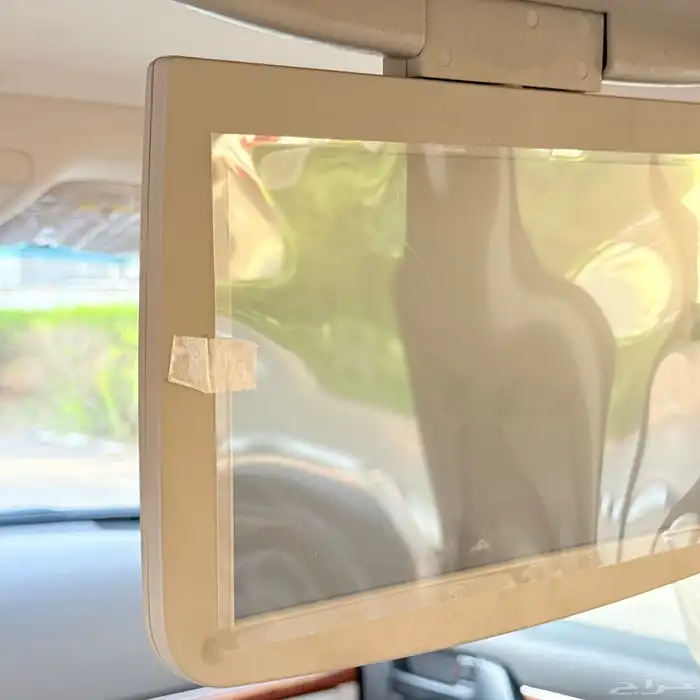 لاندكروزر 2015 فل كامل مخزن 19