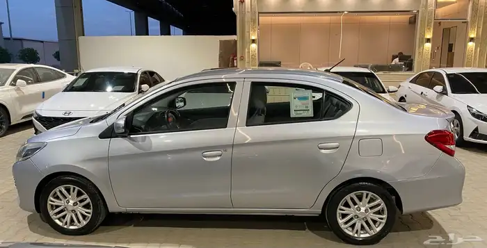 ميتسوبيشي اتراج الموديل 2022 نظيفة ممشي قليل علي الفحص 7