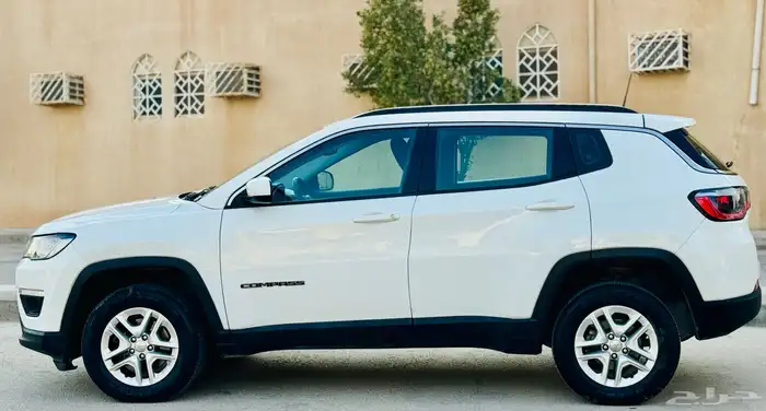 شروكي كومباس ((2019))بحاله ممتازه 5