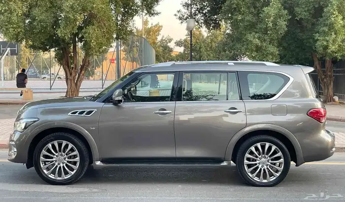 انفينيتي QX80 2015 فل سعودي 5