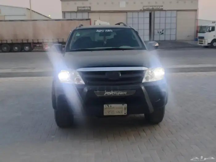 فورشنر 2006 مجدد ومفحوص ماشي 507 الف رفرف يمين امامي ورفرف 2