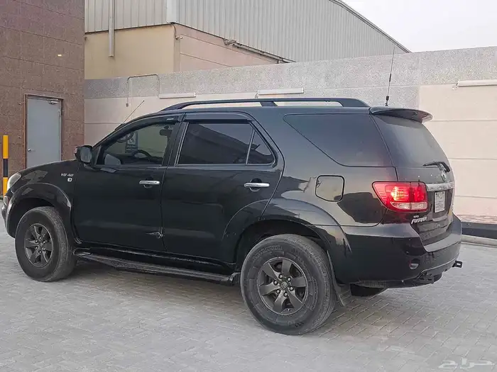 فورشنر 2006 مجدد ومفحوص ماشي 507 الف رفرف يمين امامي ورفرف 4