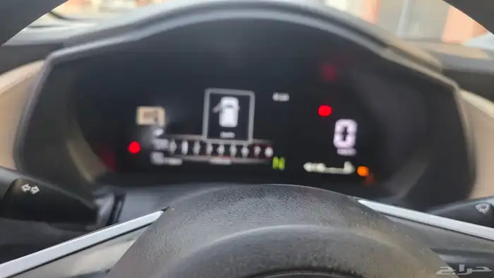 يارس 2024 نص فل للبيع ممشى 132k 6