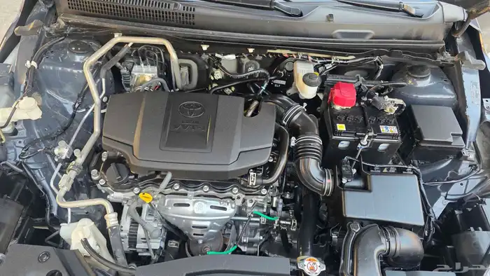 يارس 2024 نص فل للبيع ممشى 132k 7