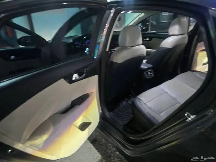 كيا سيراتو 2020 فل سعودي 15