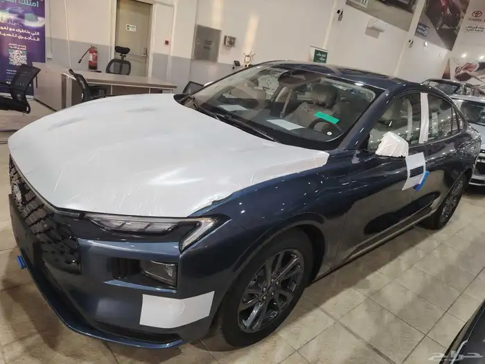 فورد تورس ترند 2025 1