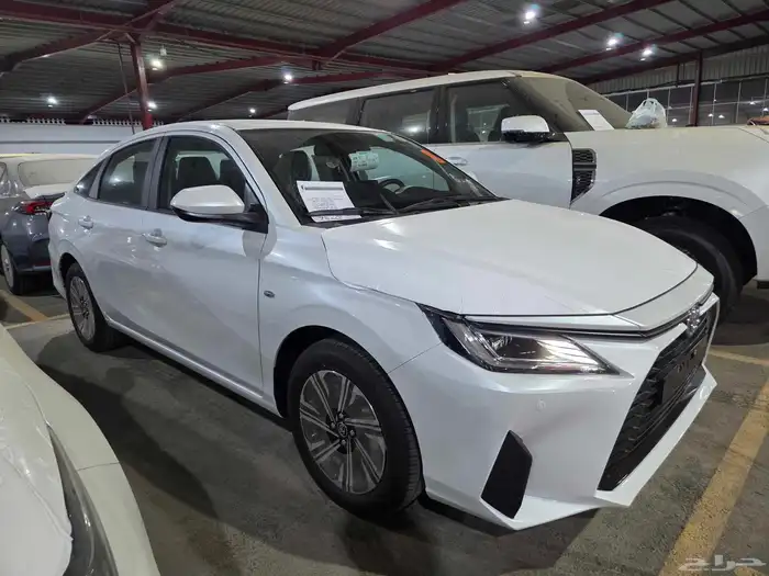 تويوتا يارس 2026 واي بلاس ومتوفر جميع الفئات ياريس 0