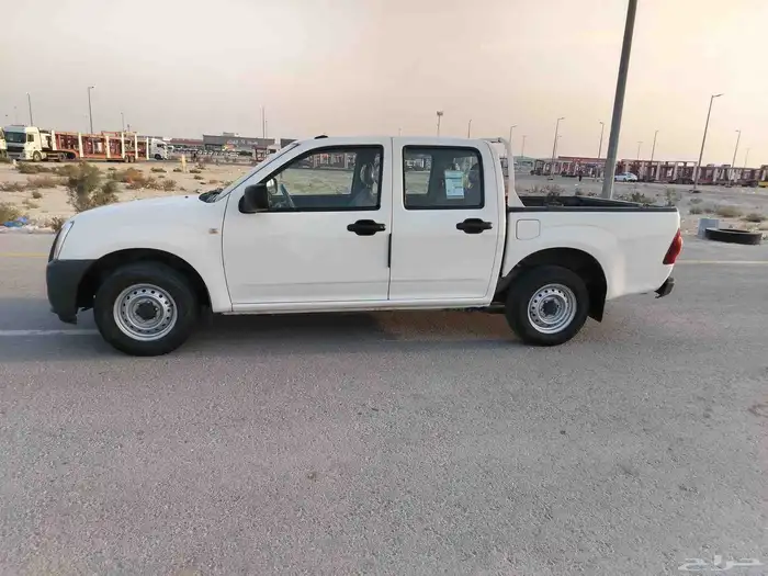 ايسوزو غمارتين 2011 1