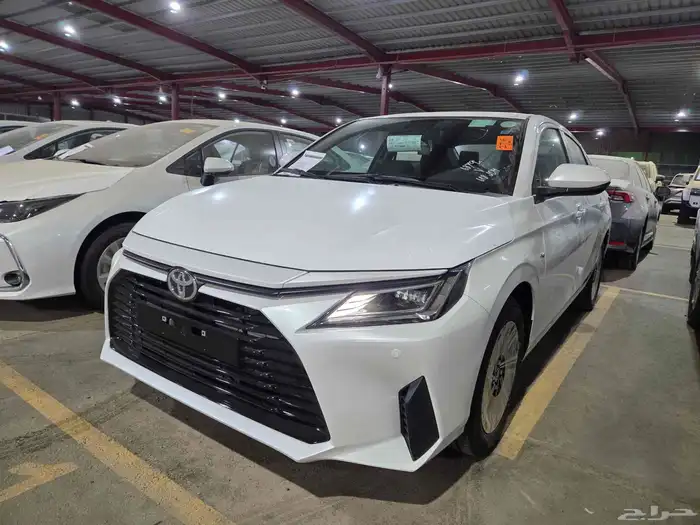 تويوتا يارس 2026 واي بلاس ومتوفر جميع الفئات ياريس 1