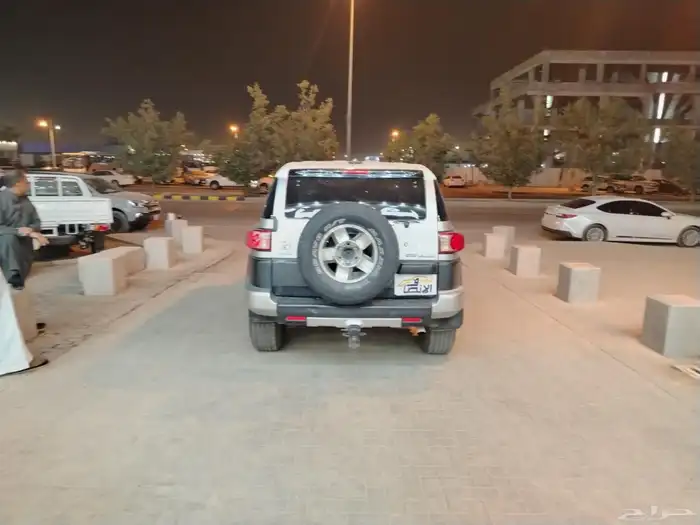 تويوتا اف جي 2008 4