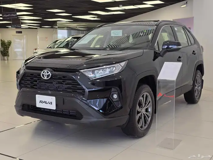 تويوتا راف فور XLE 2025 لون اسود 0
