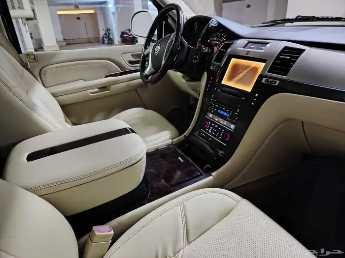 كاديلاك اسكاليد 2008 للبيع 9