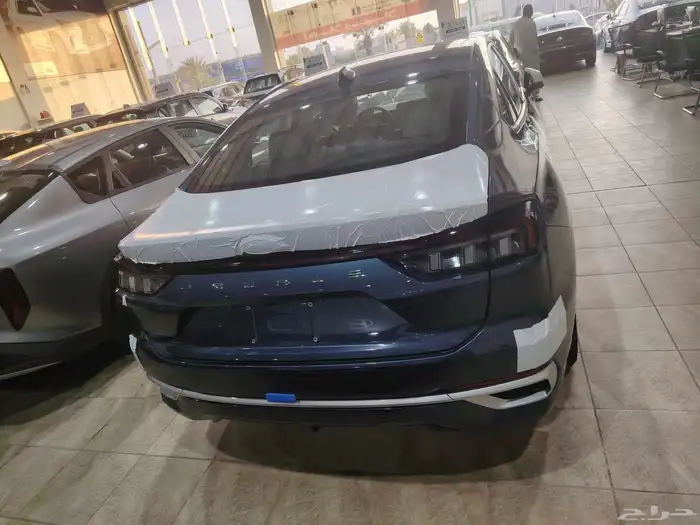 فورد تورس ترند 2025 4