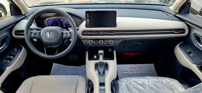 هوندا ZR-V استاندر 2025 السعر 98 شامل الضريبه 18