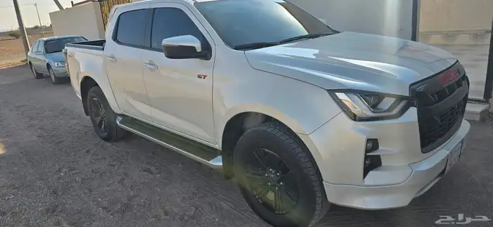 ايسوزو ديماكس جي تي 3