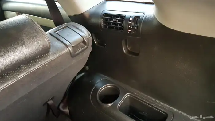 كيا سورنتو 2012 8